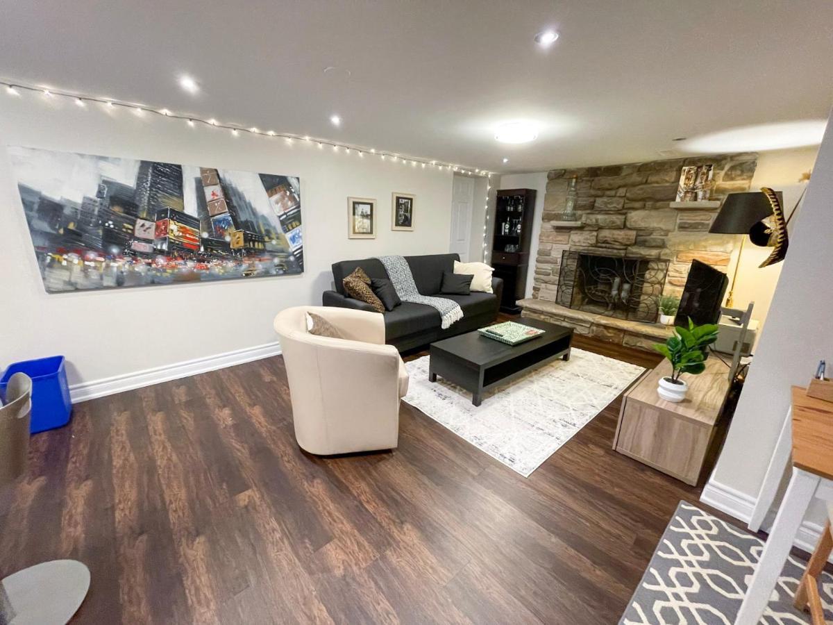 Spacious & Renovated 1Bd Suite W/Parking Toronto Esterno foto