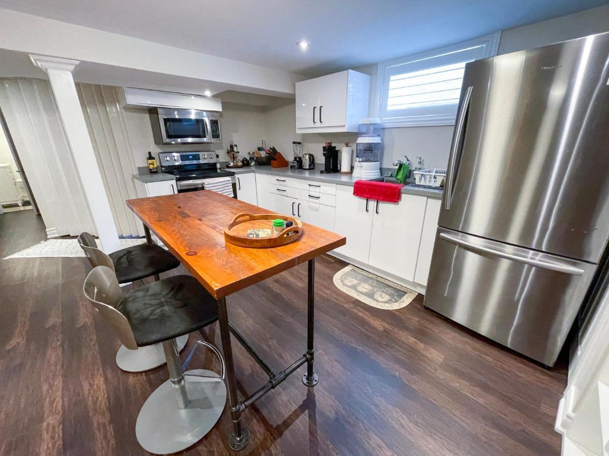 Spacious & Renovated 1Bd Suite W/Parking Toronto Esterno foto